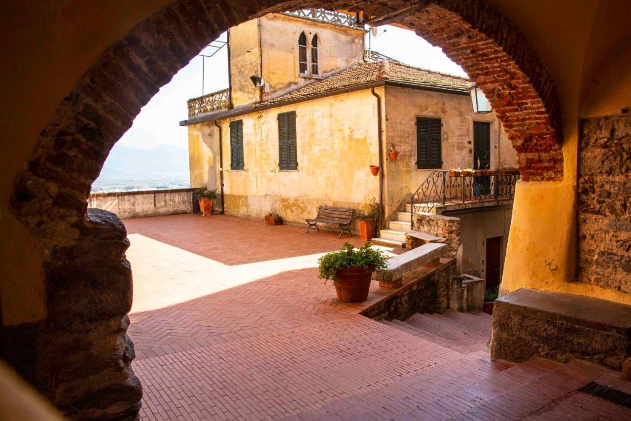 Casa Vacanze Le Tre Casette Ameglia Luaran gambar