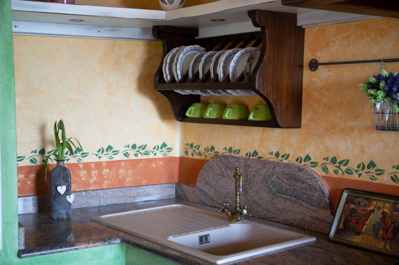 Casa Vacanze Le Tre Casette Ameglia Luaran gambar